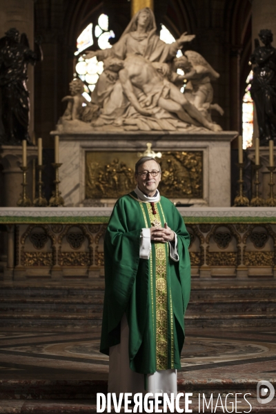 Monseigneur Patrick Chauvet- recteur de Notre-Dame de Paris - Exclusif