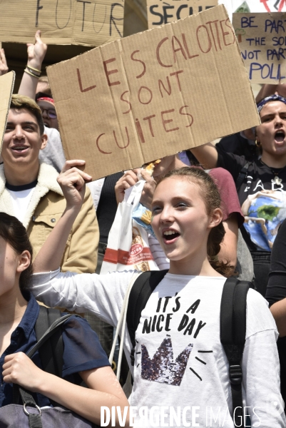 Greve mondiale pour le climat, étudiants et scolaires. Global strike for the climate with youth