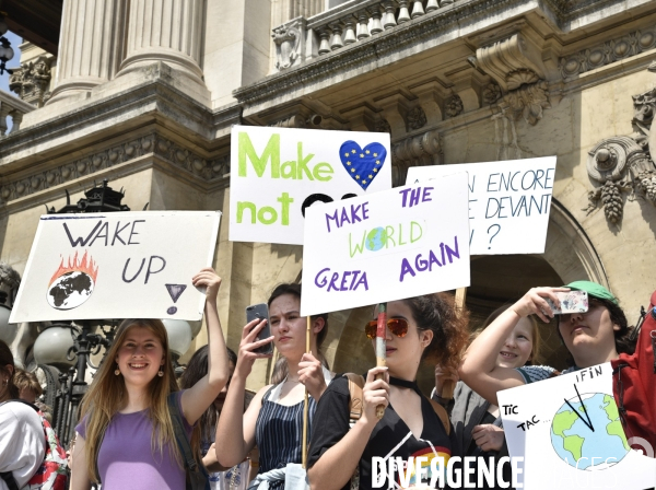 Greve mondiale pour le climat, étudiants et scolaires. Global strike for the climate with youth