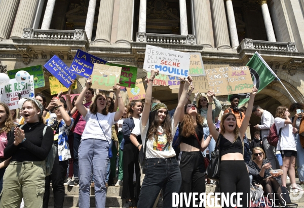 Greve mondiale pour le climat, étudiants et scolaires. Global strike for the climate with youth