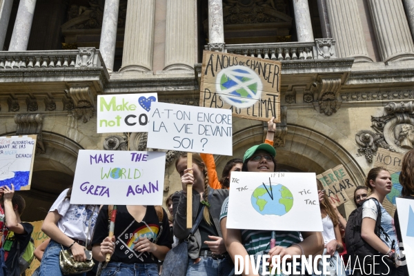 Greve mondiale pour le climat, étudiants et scolaires. Global strike for the climate with youth