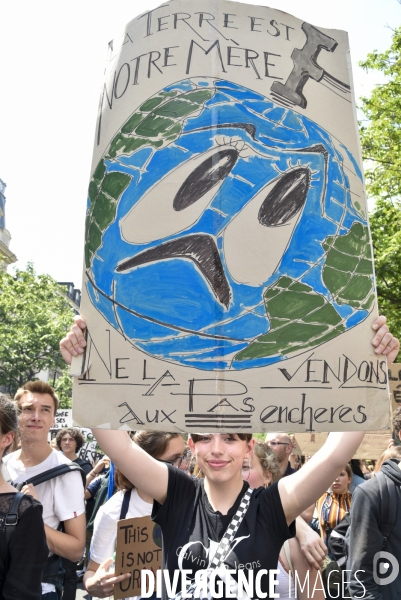 Greve mondiale pour le climat, étudiants et scolaires. Global strike for the climate with youth