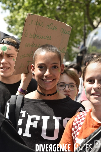 Greve mondiale pour le climat, étudiants et scolaires. Global strike for the climate with youth