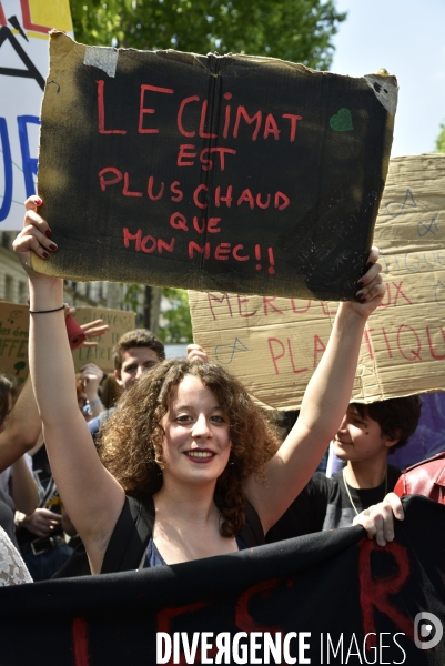 Greve mondiale pour le climat, étudiants et scolaires. Global strike for the climate with youth