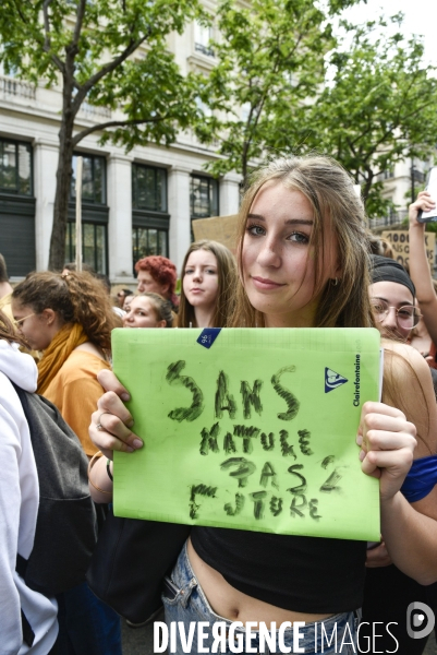 Greve mondiale pour le climat, étudiants et scolaires. Global strike for the climate with youth