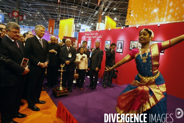 Salon du livre 2007: inauguration par le premier ministre dominique de villepin
