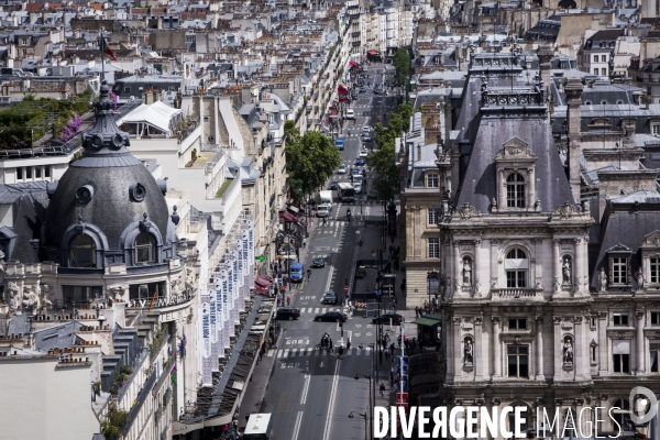 Vues de Paris, au dessus des toits.