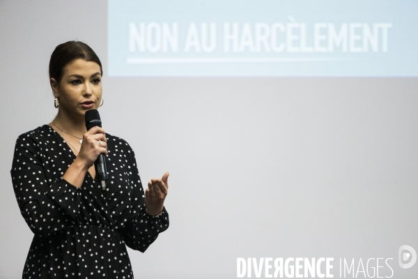 Remise du prix du concours   Non au Harcelement  