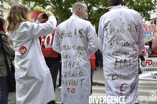 Greve nationale des hopitaux  il y a urgence , rassemblement pour la défense de l hopital public.