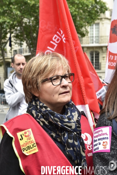 Greve nationale des hopitaux  il y a urgence , rassemblement pour la défense de l hopital public.