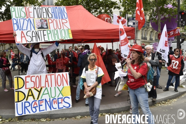 Greve nationale des hopitaux  il y a urgence , rassemblement pour la défense de l hopital public.