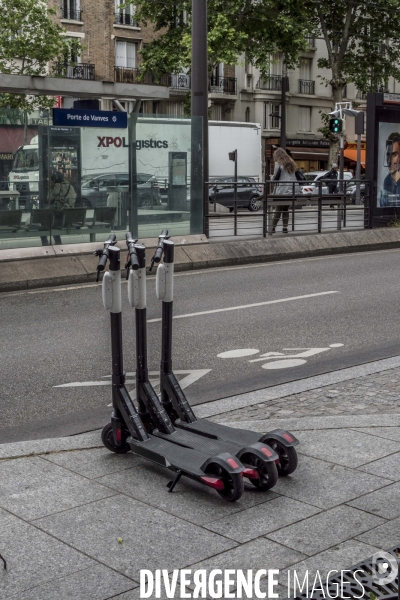 Trottinettes à Paris