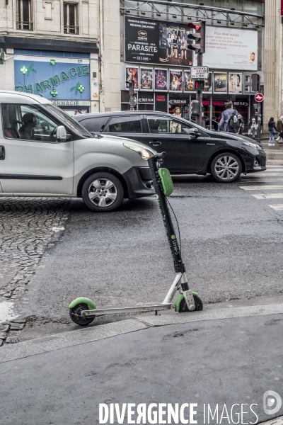 Trottinettes à Paris