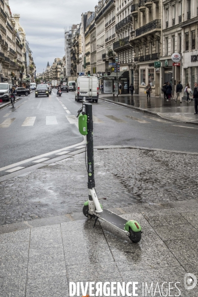 Trottinettes à Paris