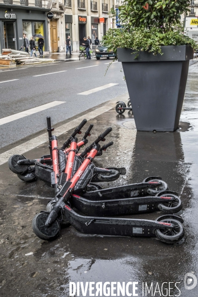 Trottinettes à Paris