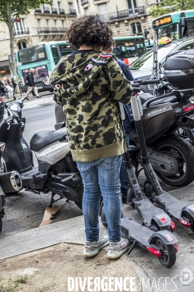 Trottinettes à Paris