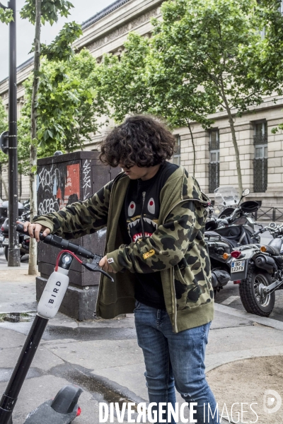 Trottinettes à Paris