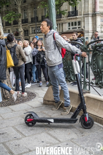 Trottinettes à Paris