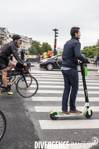 Trottinettes à Paris