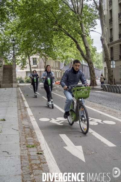 Trottinettes à Paris