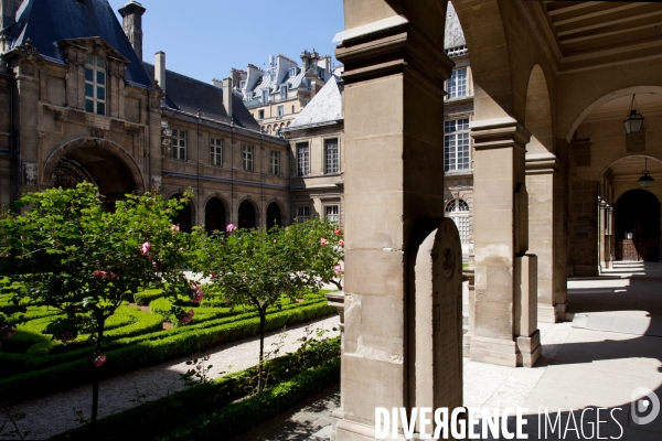 MUSEE CARNAVALET - Histoire de la ville de Paris.