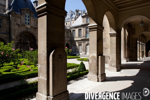 MUSEE CARNAVALET - Histoire de la ville de Paris.