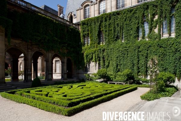 MUSEE CARNAVALET - Histoire de la ville de Paris.