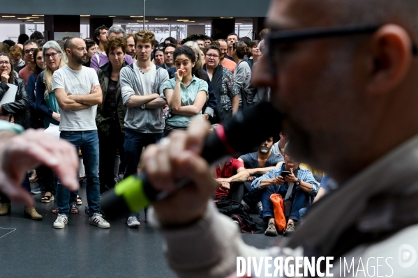 Grève et manifestation à Radio France