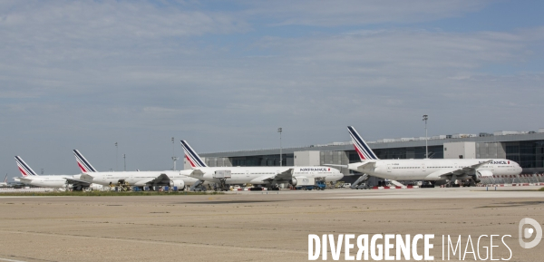 Avions air france sur le tarmac d orly