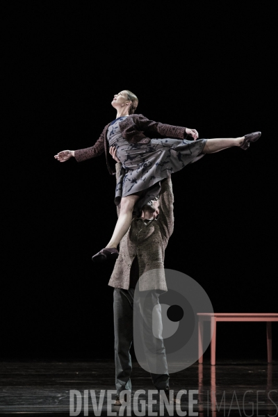 Another Place / Mats Ek / Ballet de l Opéra national de Paris
