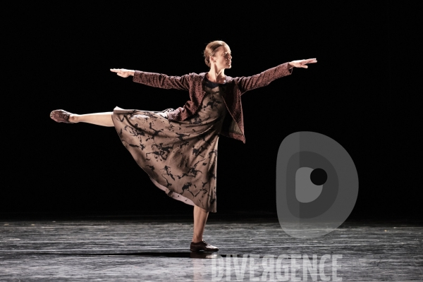 Another Place / Mats Ek / Ballet de l Opéra national de Paris