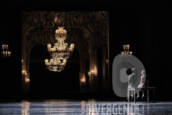 Another Place / Mats Ek / Ballet de l Opéra national de Paris