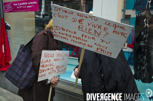 Action des ouvrières d ECCE à Paris chez Armand Thiery