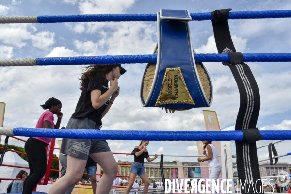 Journée Olympique pour les parisiens, place de la Concorde