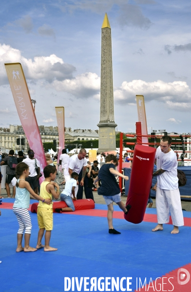 Journée Olympique pour les parisiens, place de la Concorde