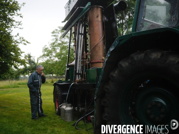 Mr Jacques Serre,distillateur de cru ambulant