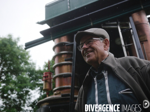 Mr Jacques Serre,distillateur de cru ambulant