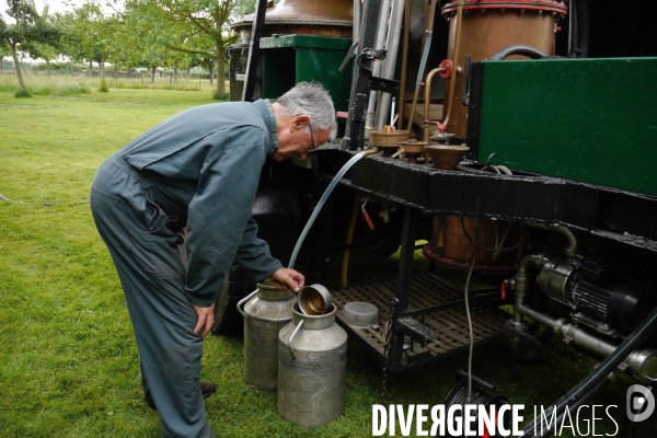 Mr Jacques Serre,distillateur de cru ambulant