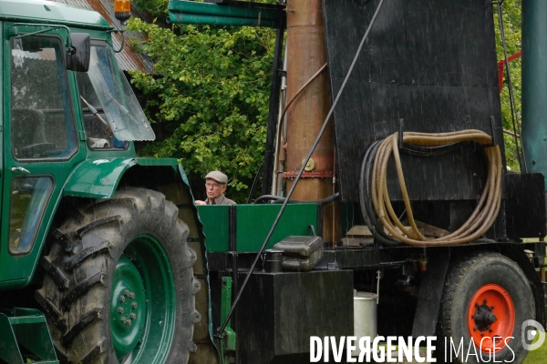 Mr Jacques Serre,distillateur de cru ambulant