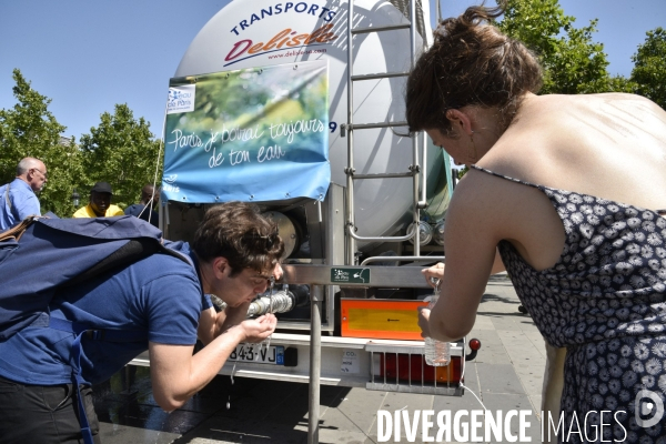 Eau de Paris. La mairie de Paris et l eau pendant la canicule.