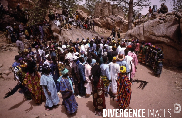 MALI : Univers secrets et sacrés du Pays DOGON.