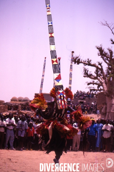 MALI : Univers secrets et sacrés du Pays DOGON.