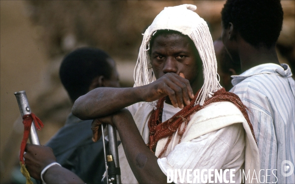 MALI : Univers secrets et sacrés du Pays DOGON.