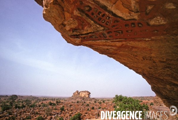 MALI : Univers secrets et sacrés du Pays DOGON.