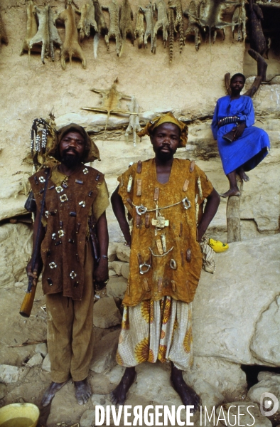 MALI : Univers secrets et sacrés du Pays DOGON.