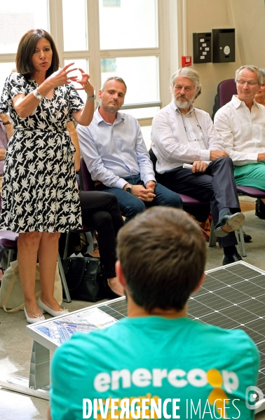 La coopérative Enercitif et Anne Hidalgo lancent la premiere centrale solaire citoyenne