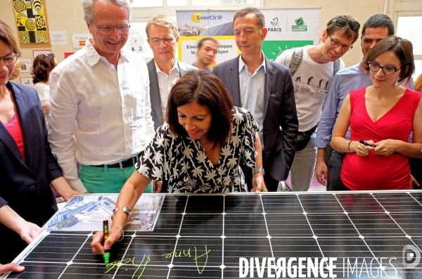 La coopérative Enercitif et Anne Hidalgo lancent la premiere centrale solaire citoyenne