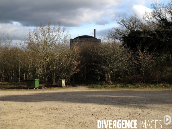 Ancienne centrale nucléaire de Brennilis, Finistère. Mars 2011.