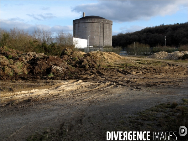 Ancienne centrale nucléaire de Brennilis, Finistère. Mars 2011.