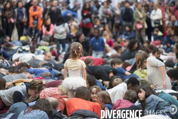 Fous de danse au Centquatre - 104 / Boris Charmatz